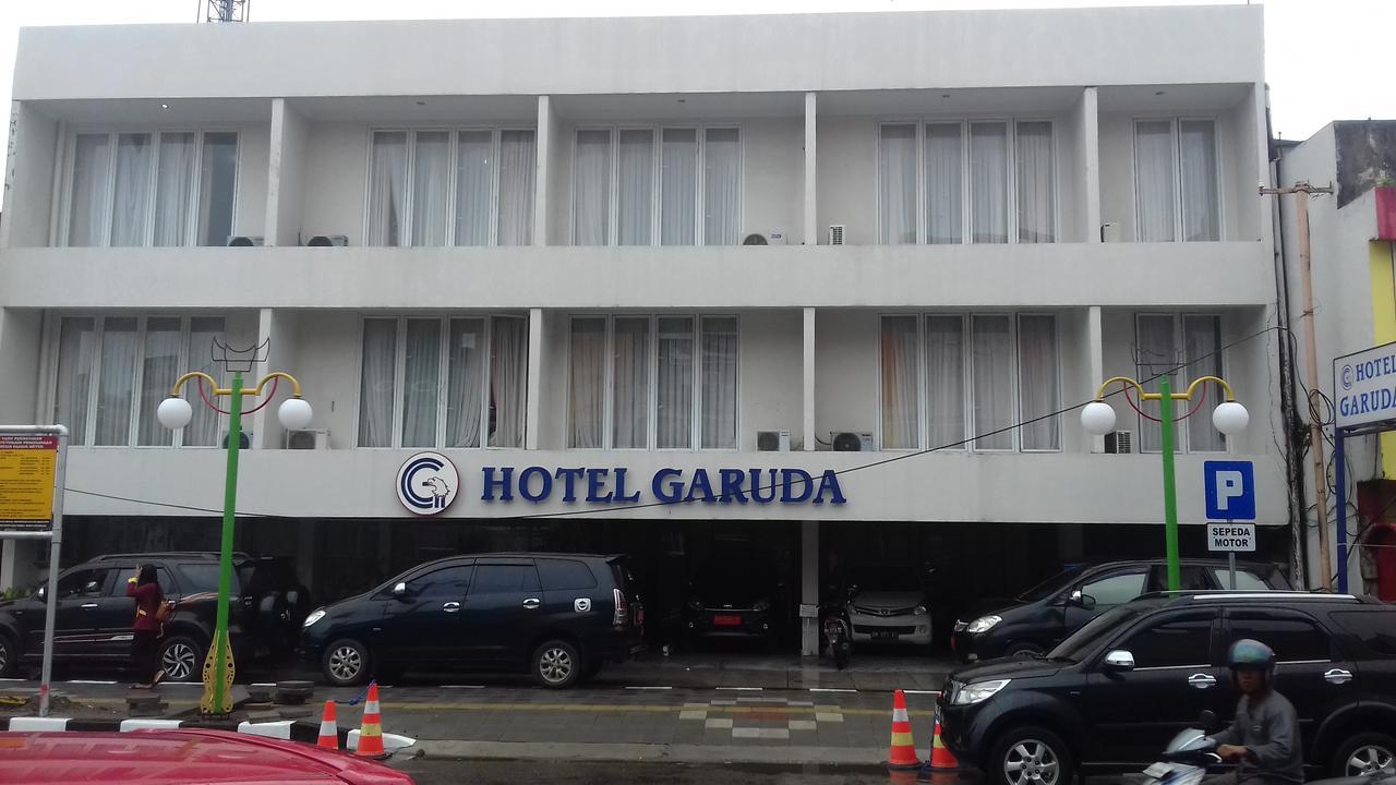 Hotel Garuda Syariah Padang  Bagian luar foto